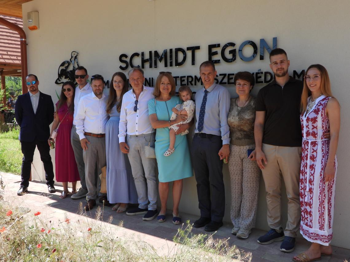 Schmidt család a SEMTK átadón